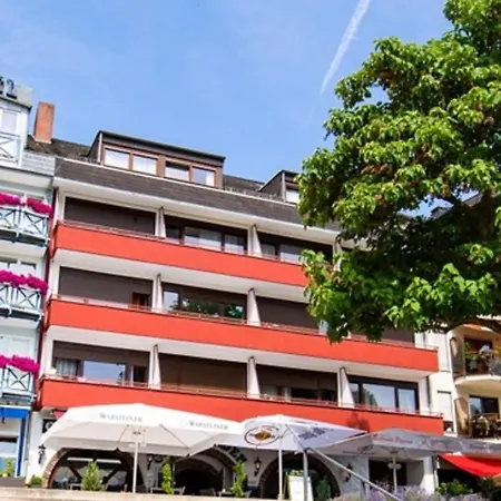 Apartment Mit Rheinblick